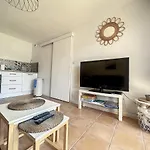 Avec Jardin A 30m De La Daire *