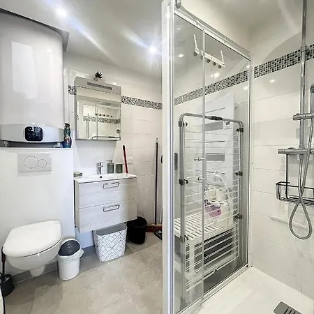 Avec Jardin A 30m De La Apartamento *