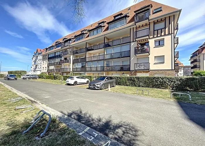 Avec Jardin A 30m De La Apartment